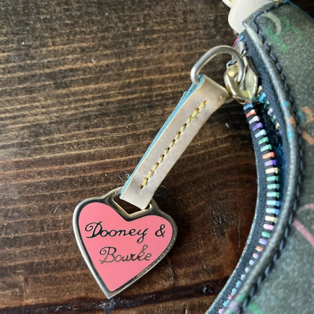 Dooney & Bourke Purse - Picture 4 of 16